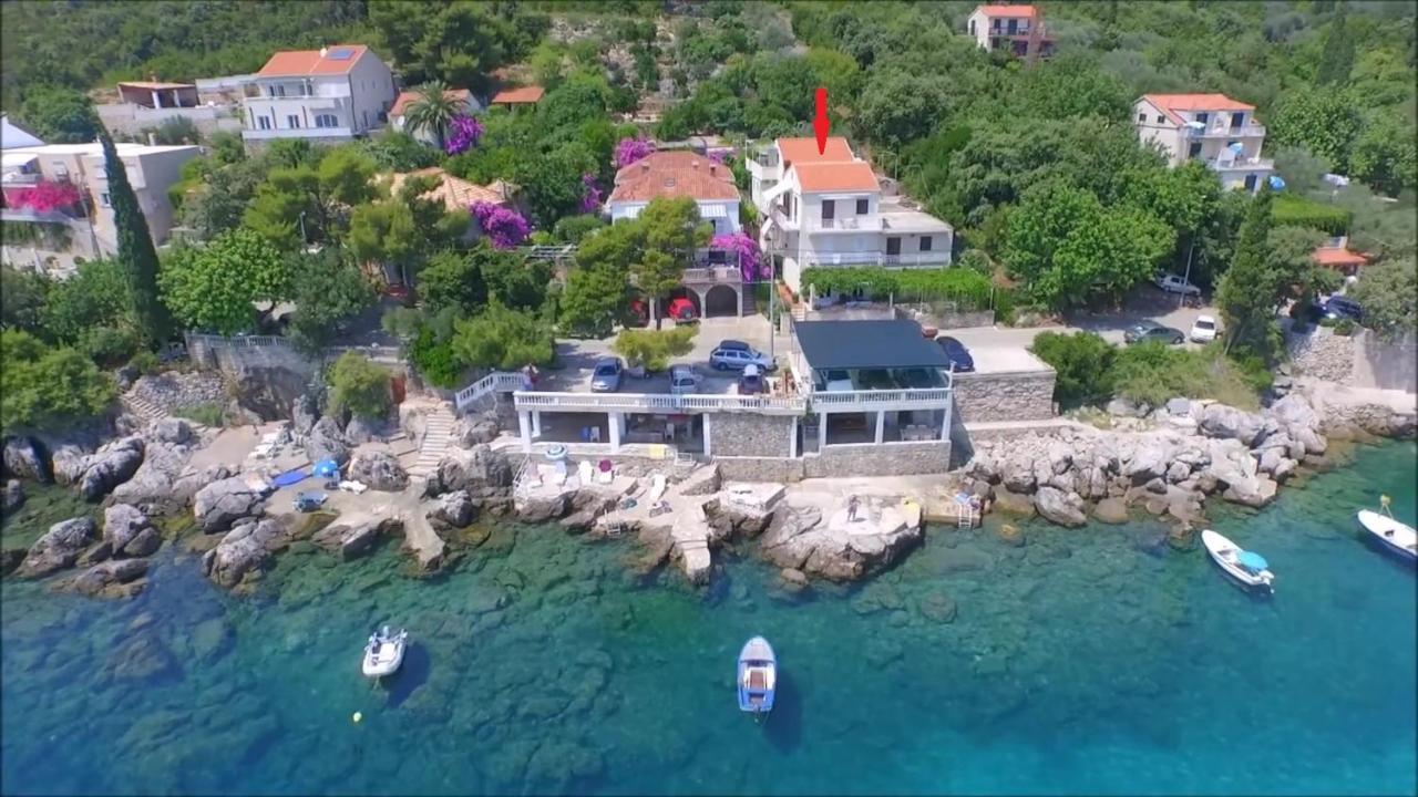 Apartments Miovic 몰루나트 외부 사진